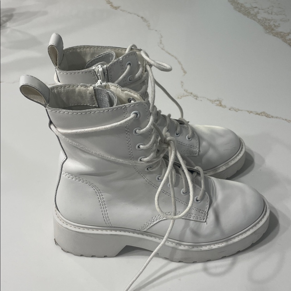 Steve Madden White Leather Lace-Up Women's Boots with zipper | 6 - Picture 6 of 9